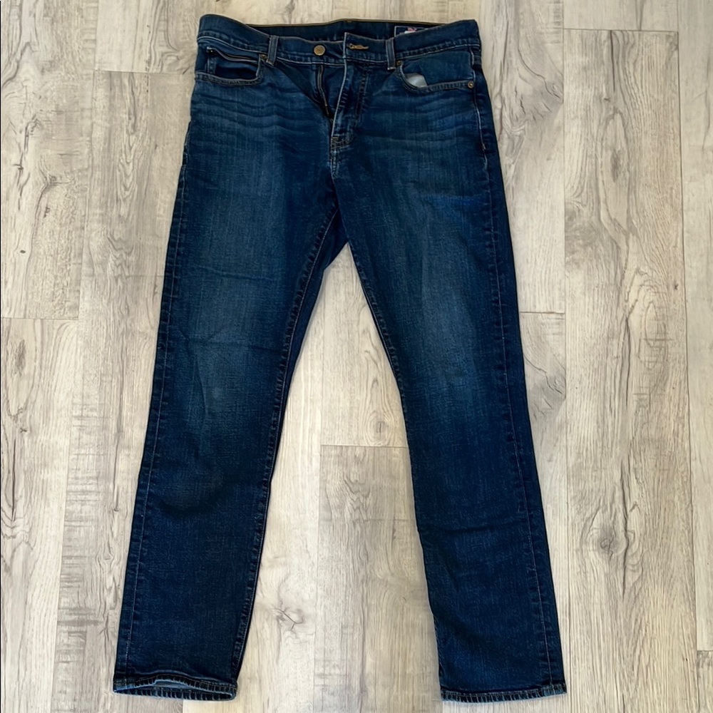 Vineyard Vines Straight Leg Jeans